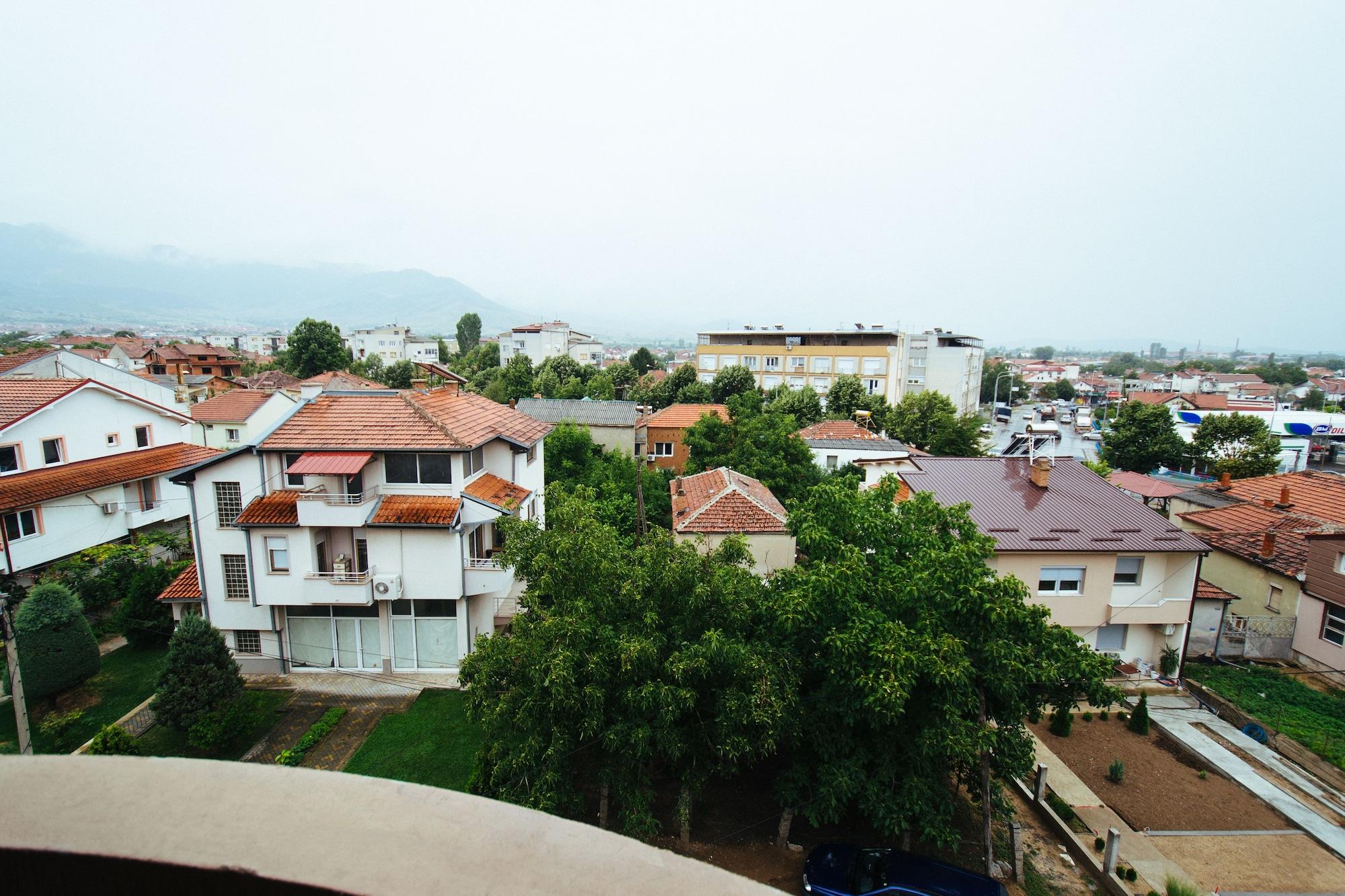 פרילפ Hotel Kristal Palas מראה חיצוני תמונה